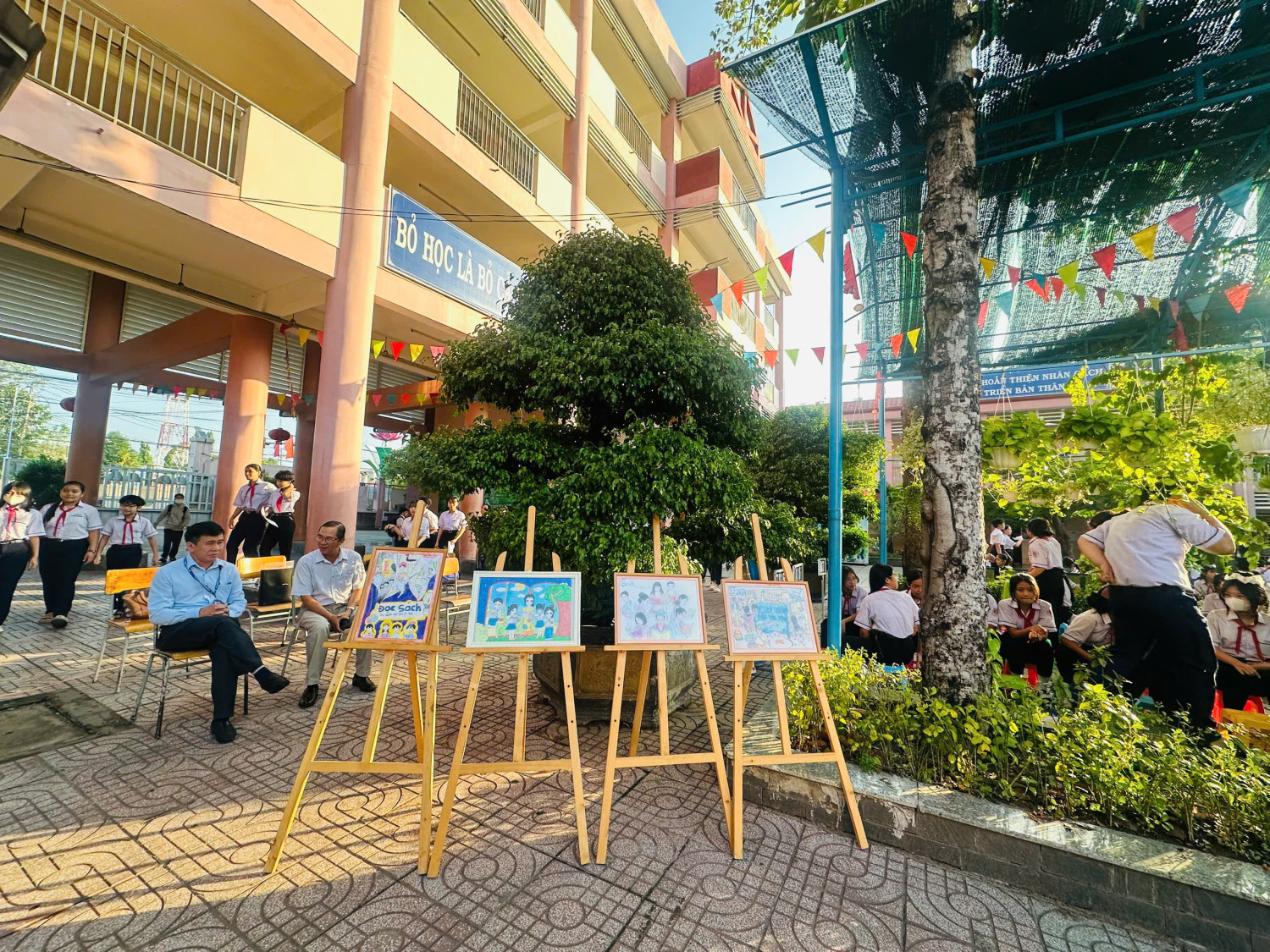 TRANH VẼ HS